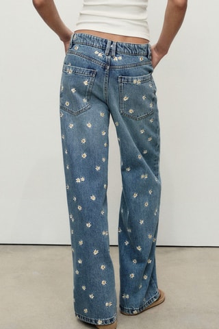 Jean large avec broderie à fleurs - Bleu