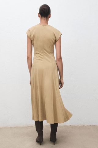 Robe col V avec coutures - Gris clair