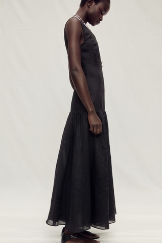 Robe longue en lin avec empiècement froncé - Noir