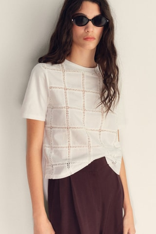 T-shirt met Geborduurde details - Gebroken Wit