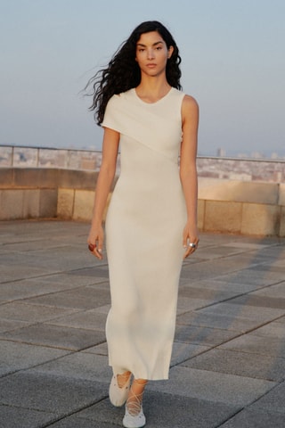 Robe maille côtelée manches asymétriques - Blanc