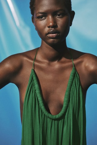 Haut plissé avec décolleté dans le dos - Vert