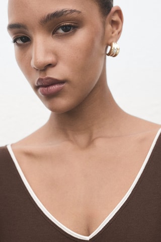 T-shirt V-hals - Bruin