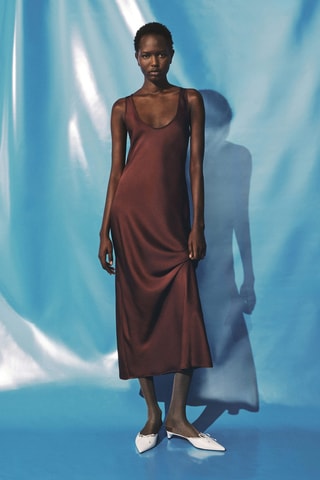 Robe décolleté satinée - Marron