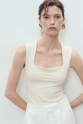 Top ajusté à larges bretelles - Blanc cassé