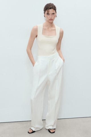 Top ajusté à larges bretelles - Blanc cassé