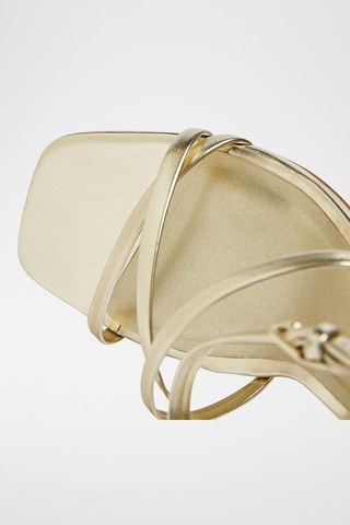 Sandales à talons - Doré