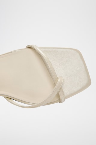 Sandales à talons - Ecru