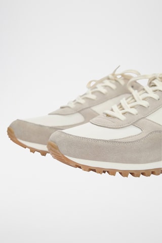 Baskets en cuir - Ecru et beige