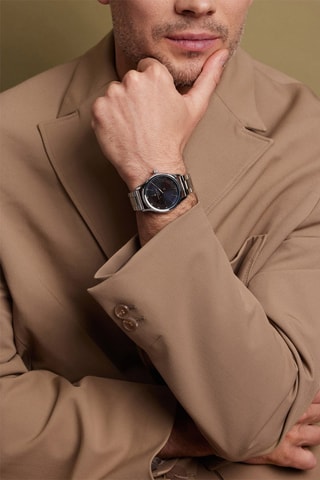 Cofanetto orologio al quarzo in acciaio e bracciale in pelle