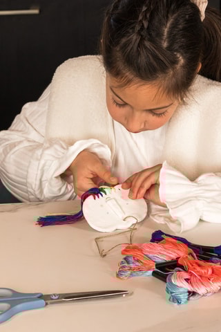 52 fils à broder - Dès 3 ans