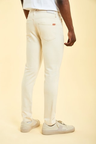 Vaquero Pierre - Crudo