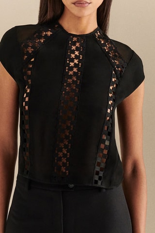 Top Nevelson - Negro