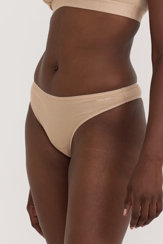 String em algodão biológico - Bege