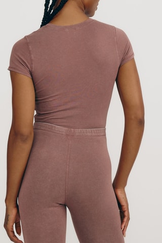 T-shirt cropped em algodão biológico - Rosa-velho