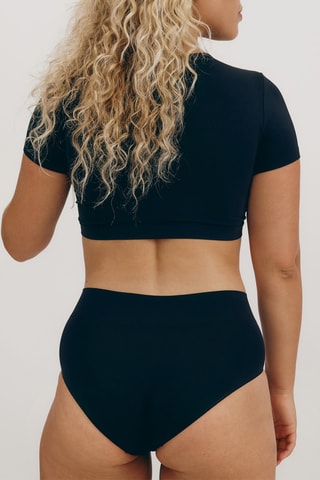 Cueca de cintura subida - Preto