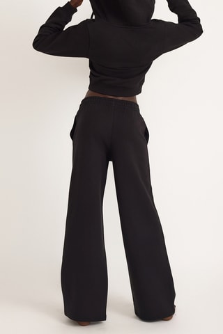 Sweat com capuz em algodão biológico - Preto