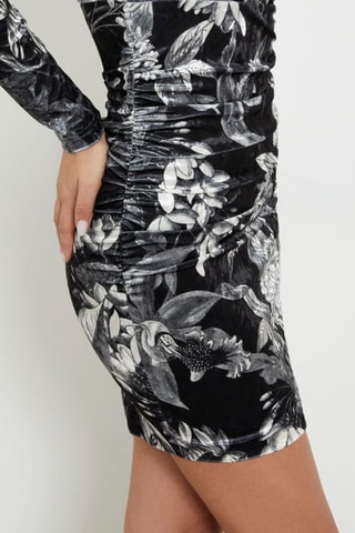 Vestido justo em veludo - Preto