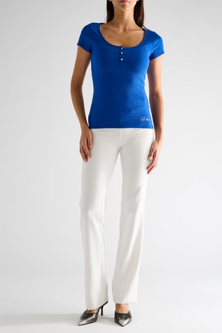 Camiseta Karlee - Azul eléctrico