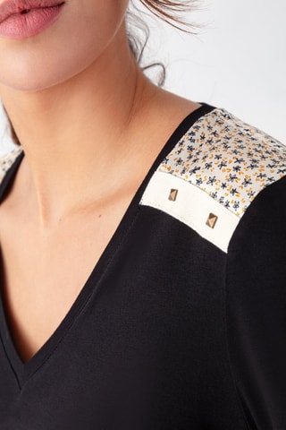 Top - Blanc, noir, bleu et jaune