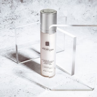 Tratamiento anticelulitis - Ácido glicólico y péptidos - Cuerpo - 50 ml