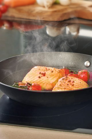 Sartén de acero fundido con revestimiento cerámico - 24 cm