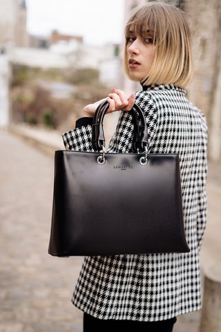Sac à main en cuir Caprice - Noir