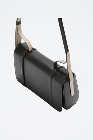 Sac bandoulière en cuir Riva - Taille S - Noir