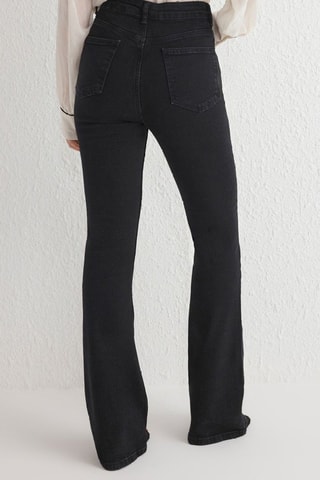 Calças de ganga flare de cintura subida - Preto