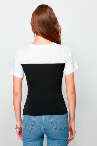 Top - Preto e branco