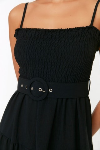 Vestido médio - Preto