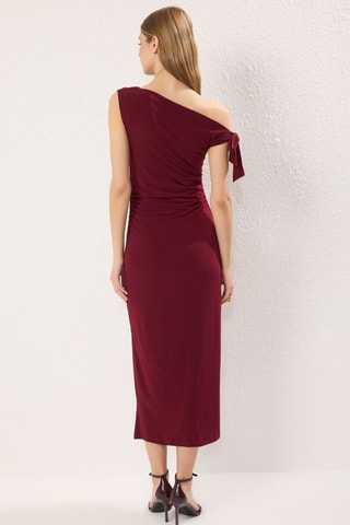 Vestido justo - Bordô