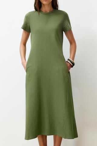 Vestido médio - 
Verde