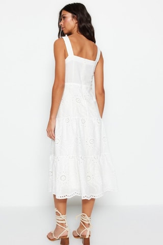 Vestido médio - Branco