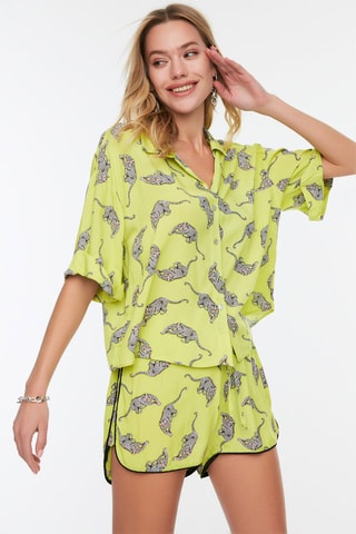 Camisa e calções - Verde-lima