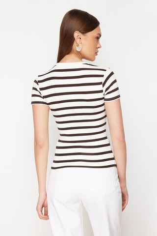 T-shirt - Branco e castanho