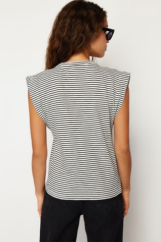 T-shirt - Branco e preto