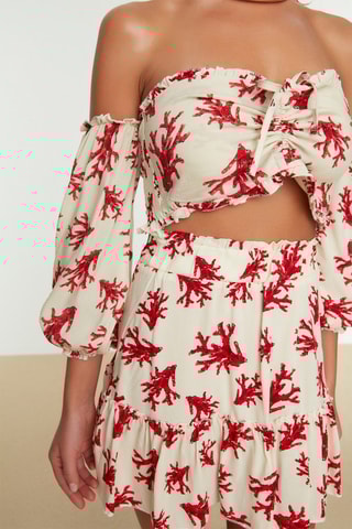 Crop top e saia estilo patinadora de cintura subida - Branco