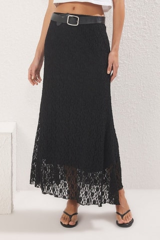 Saia comprida em renda - Preto