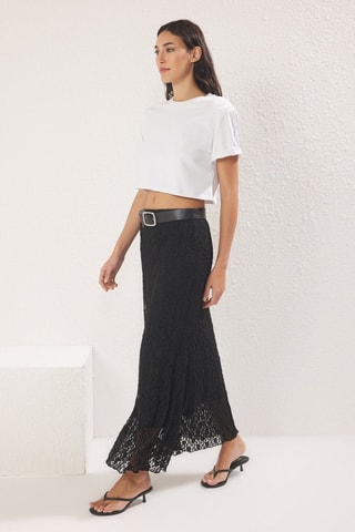 Saia comprida em renda - Preto