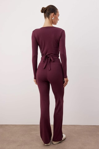 Top envelope e calças de cintura subida - Bordô