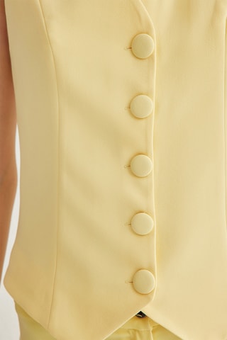 Colete de fato - Amarelo