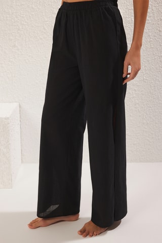 Blusa e calças de cintura subida - Preto