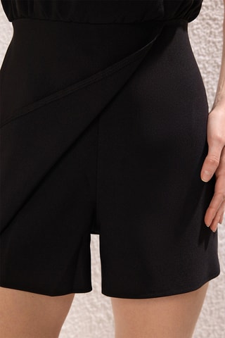 Macacão curto efeito ilusório - Preto