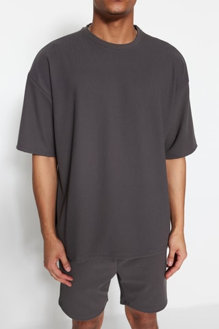 T-shirt larga - Cinzento-escuro