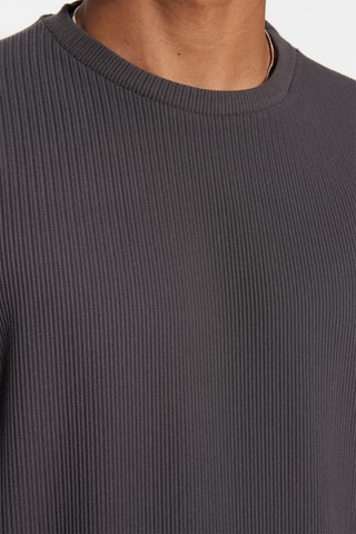 T-shirt larga - Cinzento-escuro