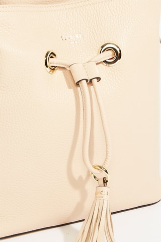 Sac seau en cuir Sacha S - Beige