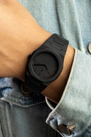 Reloj de cuarzo de policarbonato - Negro