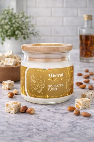 Bougie parfumée "Nougatine fumée"