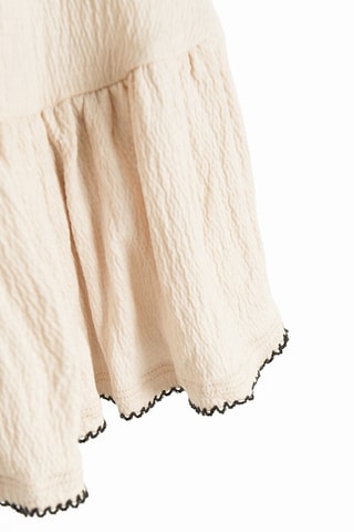 T-shirt et jupe -  Ecru